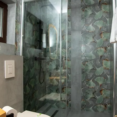 Ana Hotel 3*
