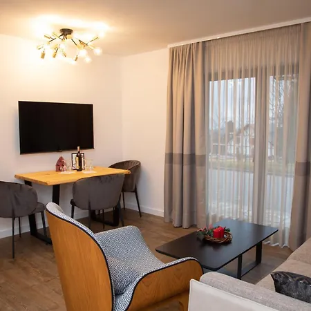 Hotel Ana 3*